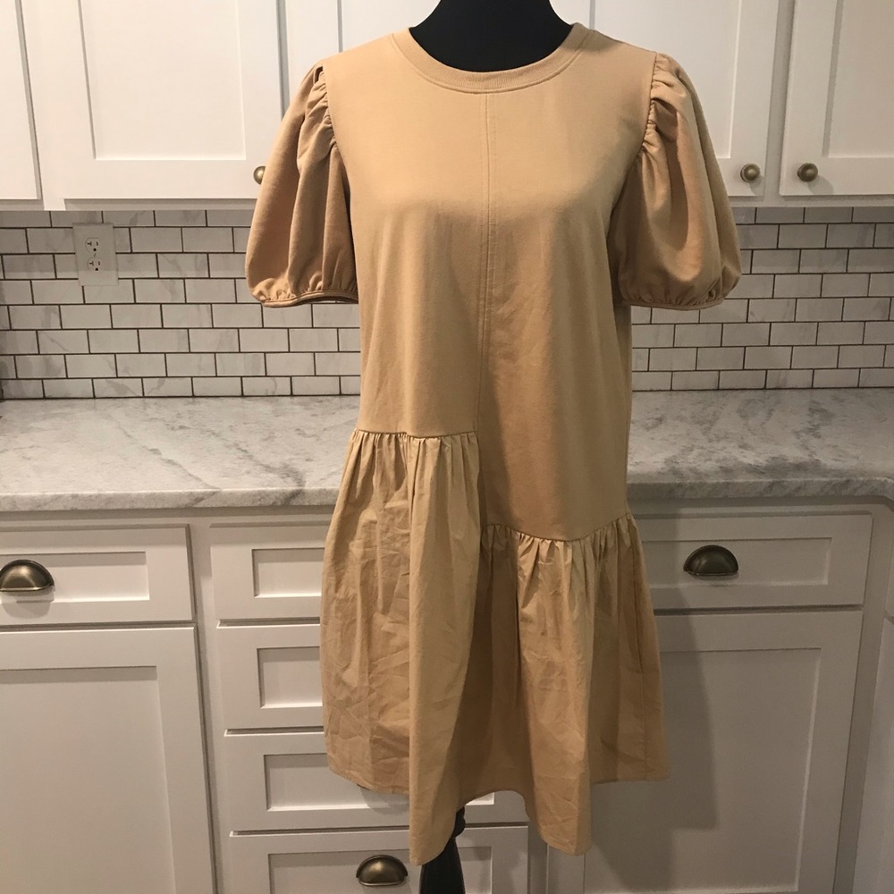 English Factory Puff Shoulder Mixed Mini Dress Women’s Soft Tan Sz large EUC